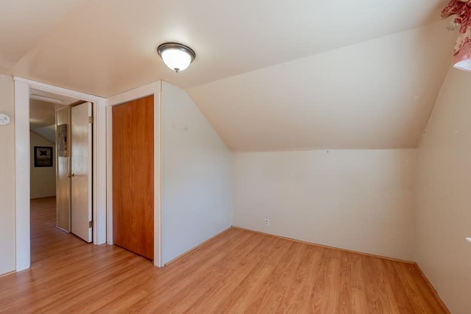 315 Montgomery Street, photo 39 of 40