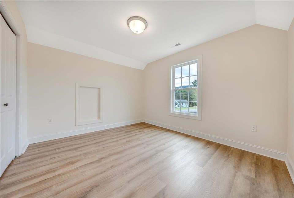 1520 Kensington Way, photo 16 of 18