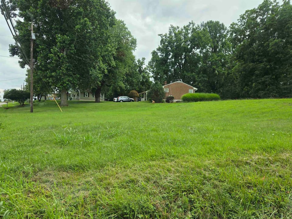 1888 Palmer Street, photo 3 of 7