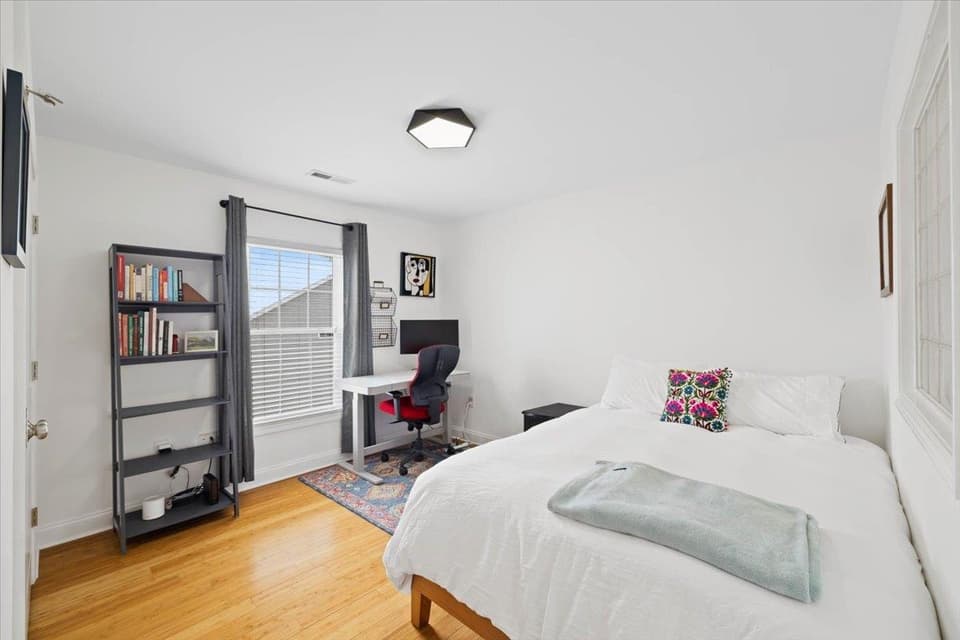 95 Phoenix Boulevard NW, photo 22 of 31