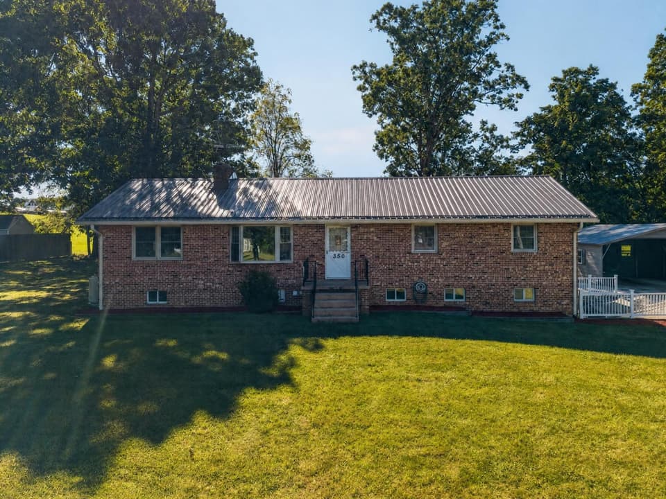 350 Teel Street, photo 7 of 40