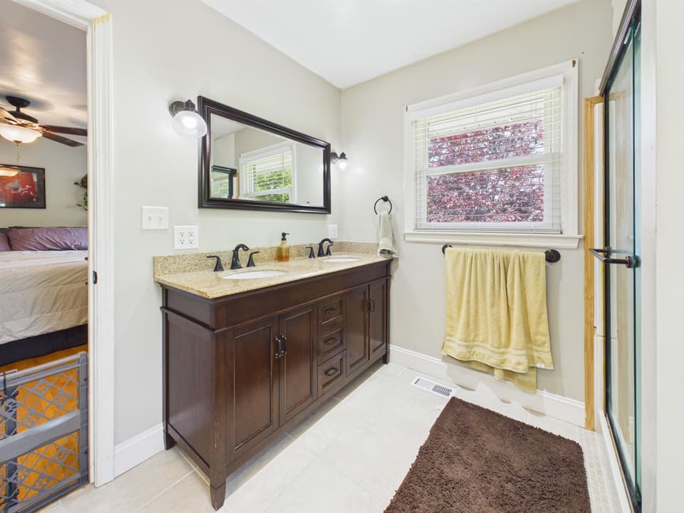 85 Wades Lane, photo 24 of 40
