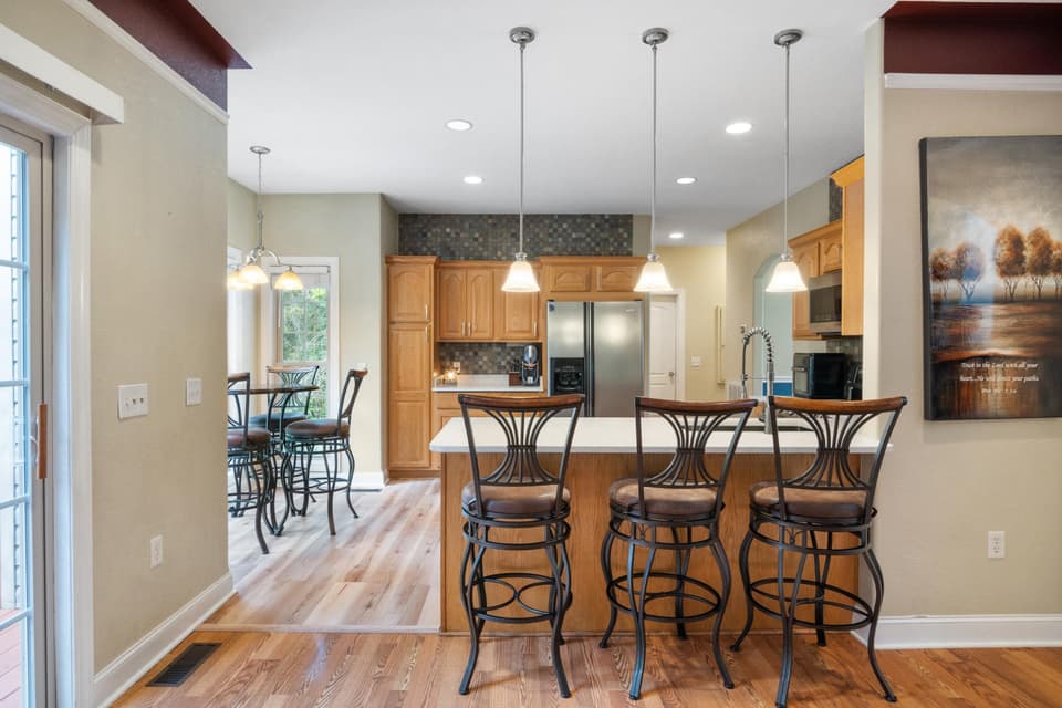 260 Alder Lane, photo 16 of 40