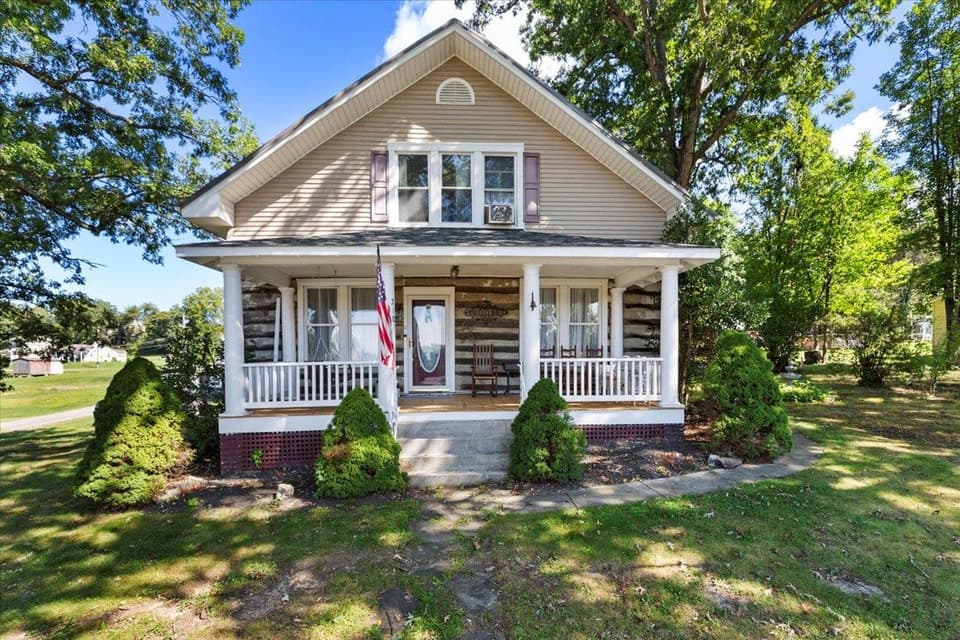 510 Ellett Road NE, photo 7 of 40