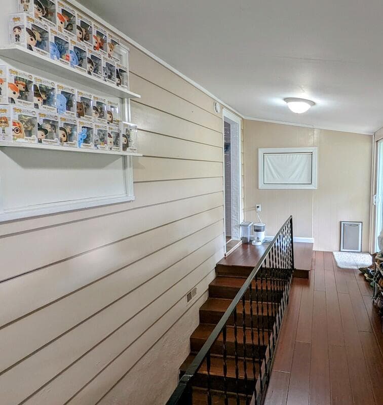403 Lester Street, photo 15 of 38