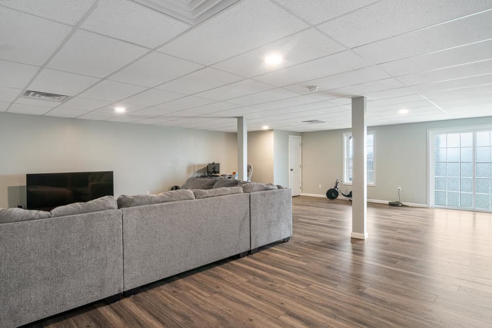 1680 Diana Drive, photo 34 of 40