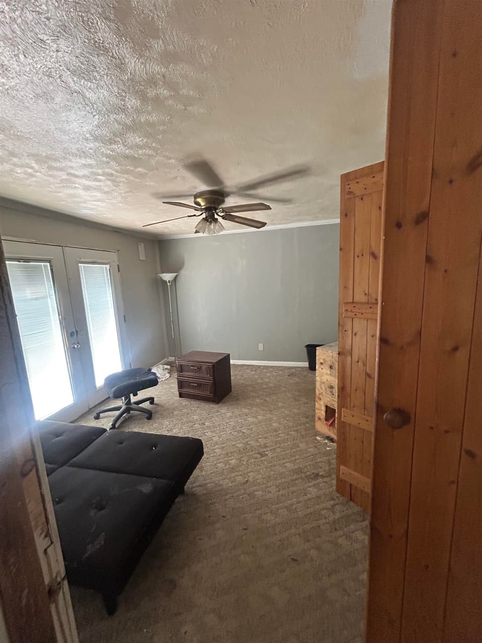 70 Mill Lane NE, photo 5 of 7