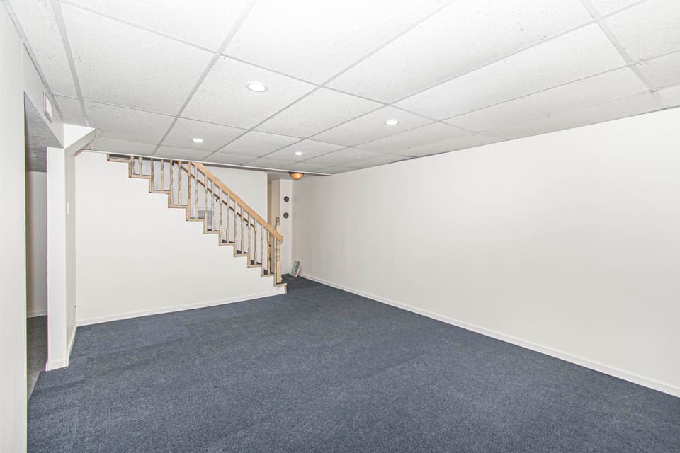 1265 Flint Drive, photo 24 of 35