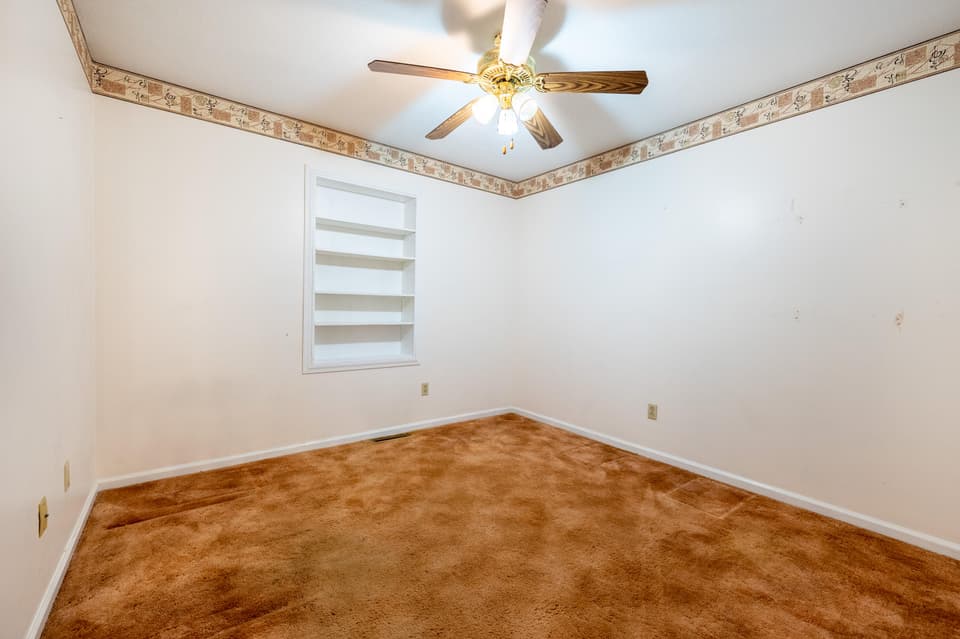 420 Overhill Rd SE, photo 17 of 34
