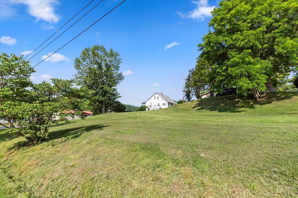 1160 Montgomery Street, photo 27 of 40