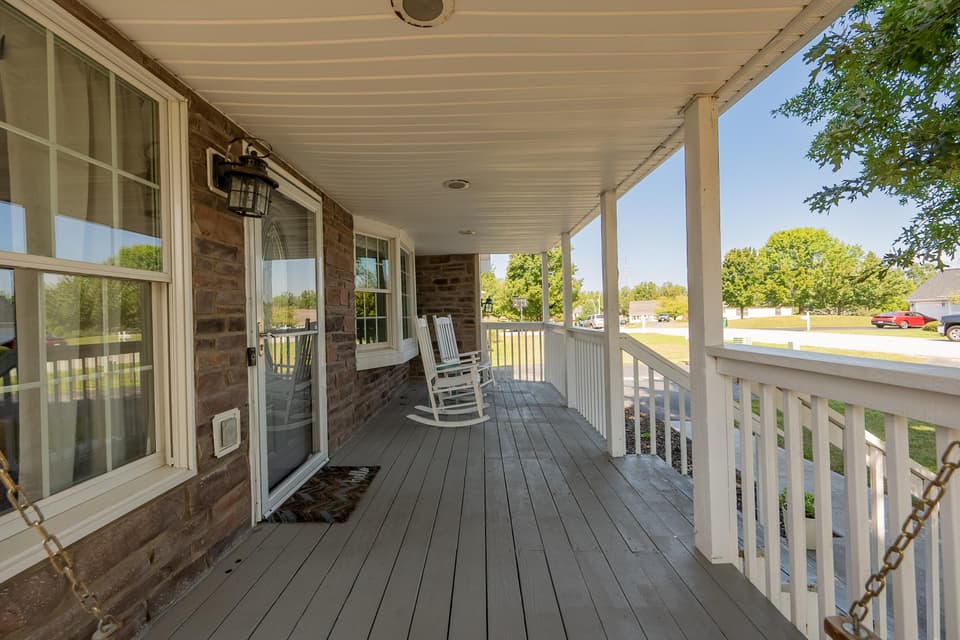 30 Copper Beech Court, photo 3 of 40