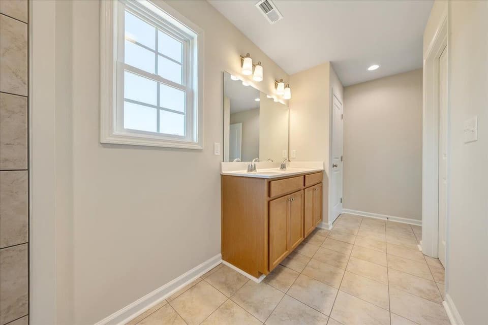 1510 Kensington Way, photo 12 of 18