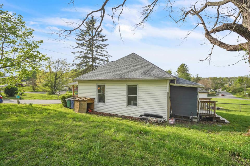 513 Craig Street, photo 28 of 32