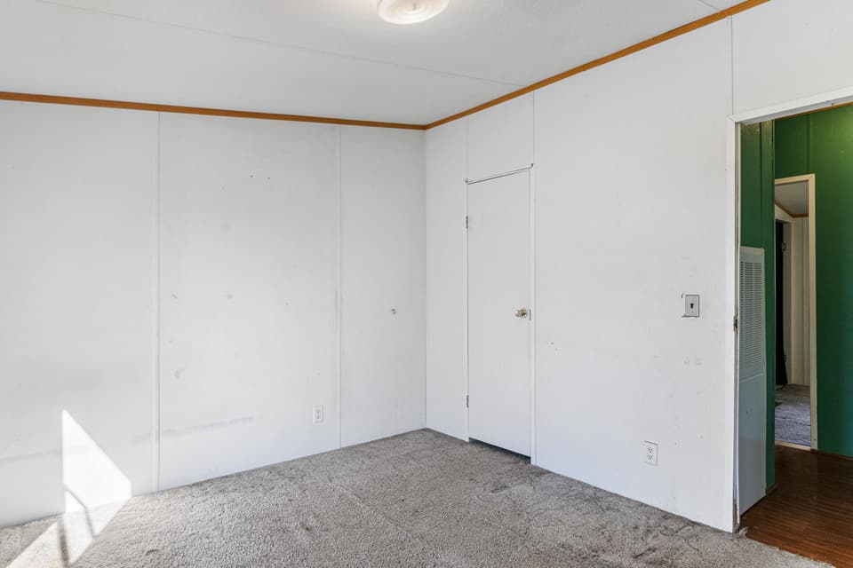 1150 King Street, photo 22 of 31