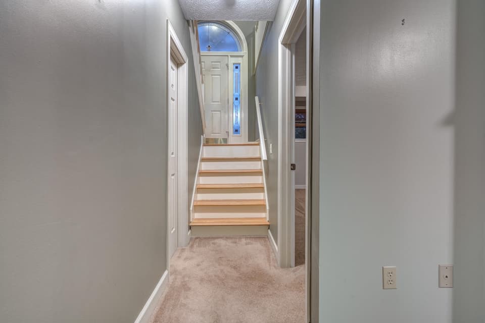 535 Capitol Way, photo 25 of 40