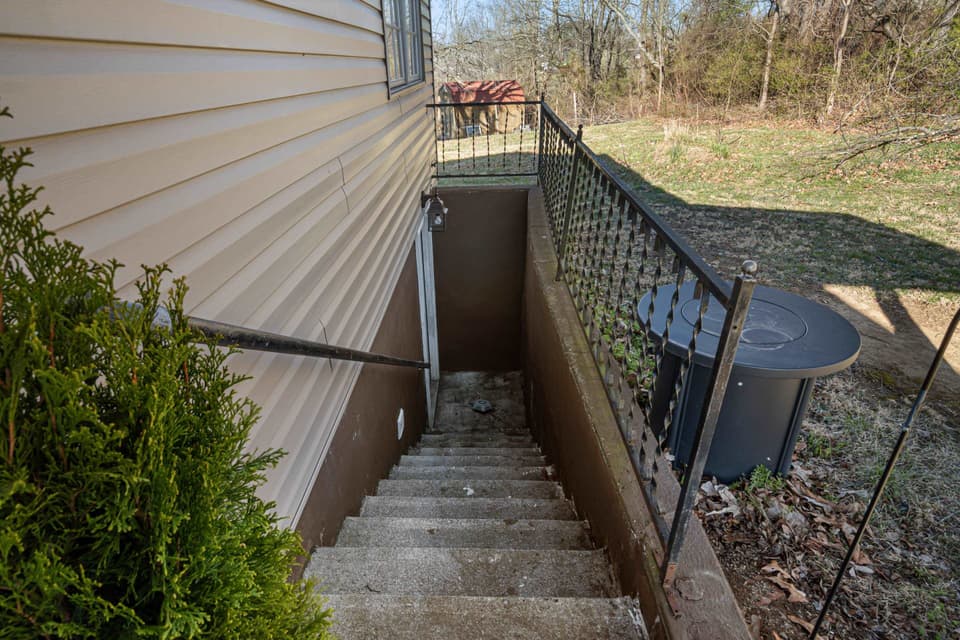 1634 Mud Pike, photo 27 of 34