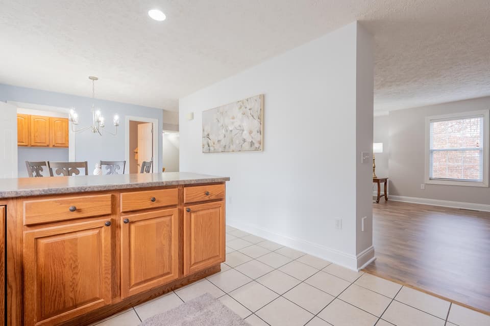 590 Tall Oak Boulevard, photo 20 of 40