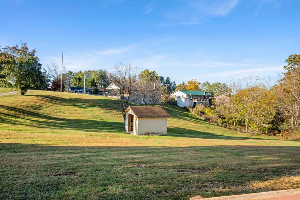 2272 Lupine Lane, photo 29 of 40