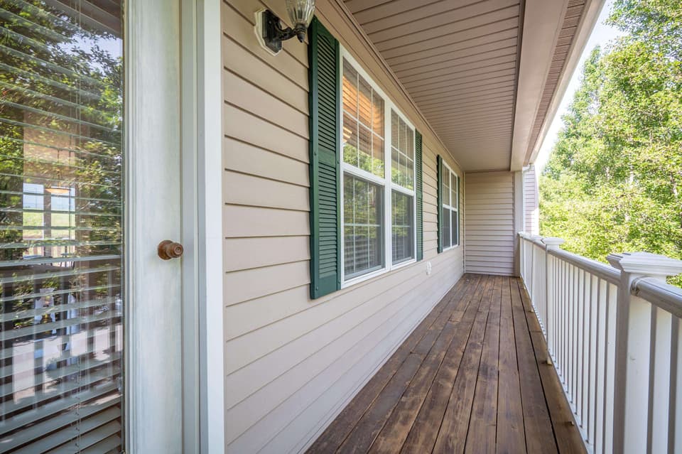 320 Tall Oak Boulevard, photo 11 of 40