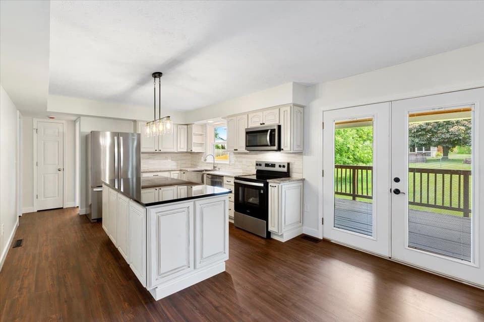 1180 Juniper Drive, photo 16 of 40