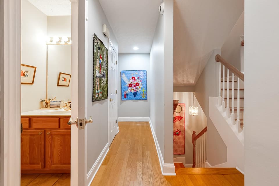195 Tall Oak Boulevard, photo 12 of 40