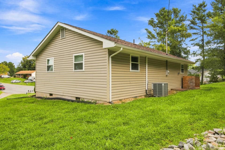 2221 Poff Court, photo 26 of 26