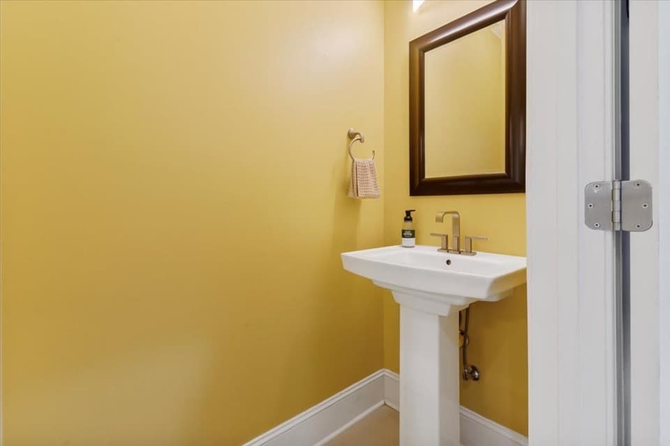 1311 Walnut Ridge Road, photo 31 of 40