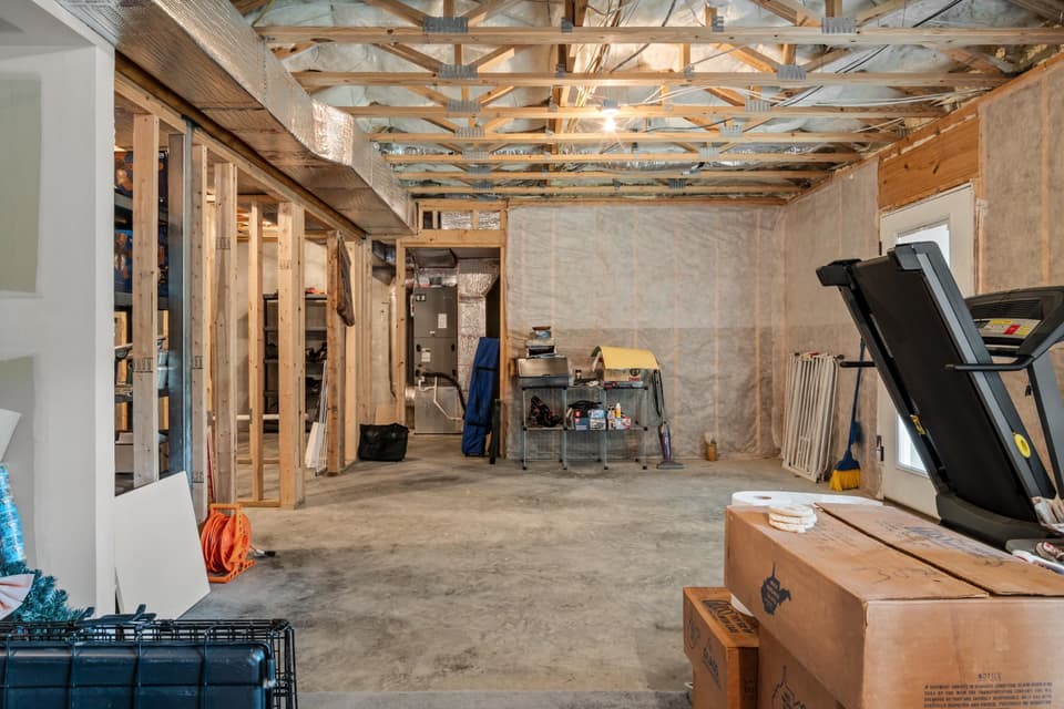 60 Florence Drive, photo 35 of 40