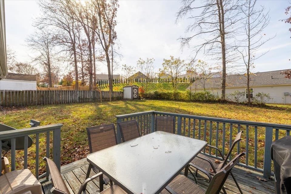 625 Curtis Drive, photo 25 of 32