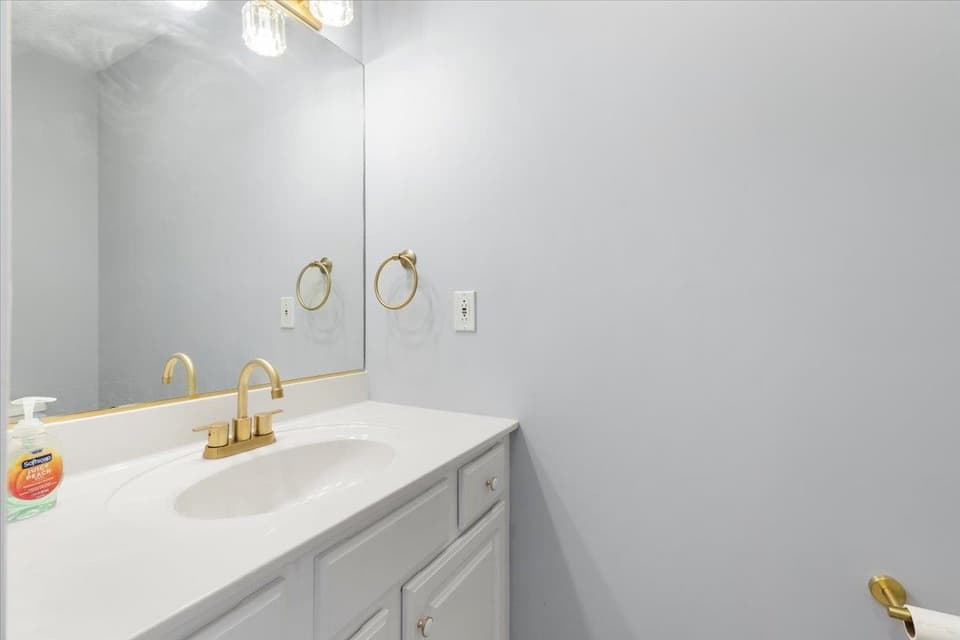 1535 Providence Boulevard, photo 6 of 40