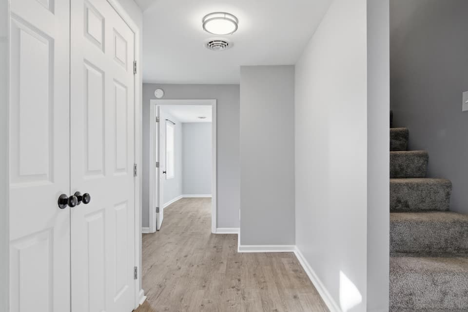 1050 Harless Street NE, photo 17 of 31
