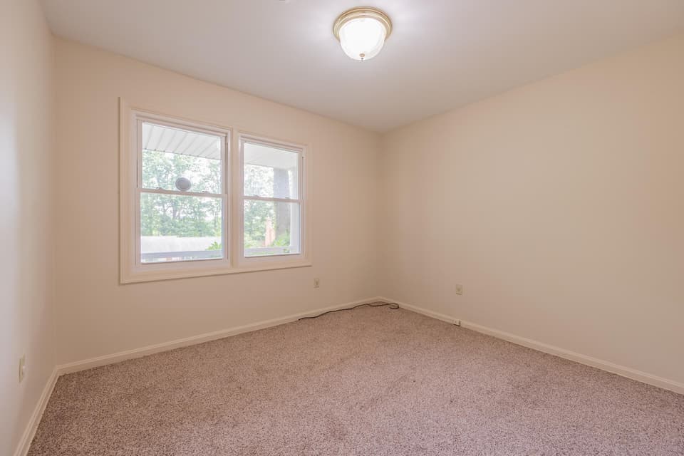 1245 Chestnut Drive, photo 25 of 40