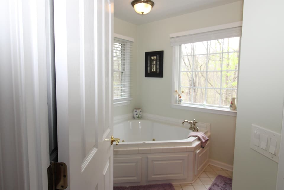 2760 Madison Avenue SE, photo 31 of 40