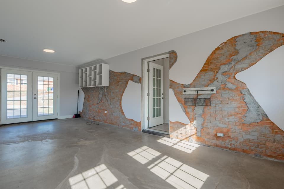 230 Montgomery Street NE, photo 22 of 40