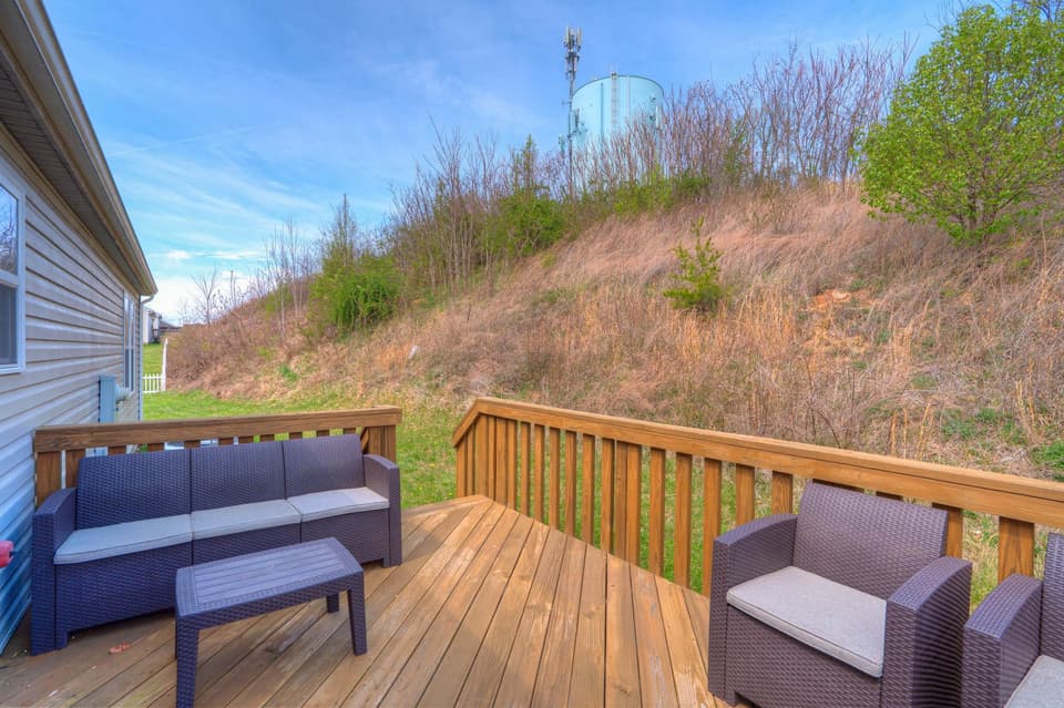 145 Robin Hood Drive, photo 35 of 37