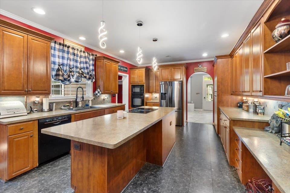 235 John Lemley Lane, photo 16 of 40