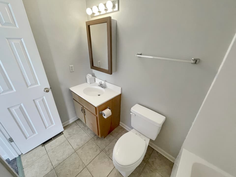 712 Park St, photo 18 of 27