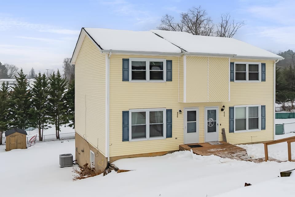435 Cherokee Drive, Christiansburg, VA