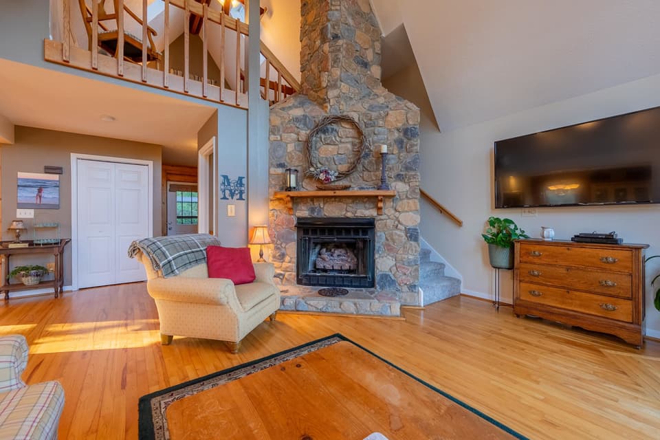 3212 Eaglebrook Road, photo 23 of 40
