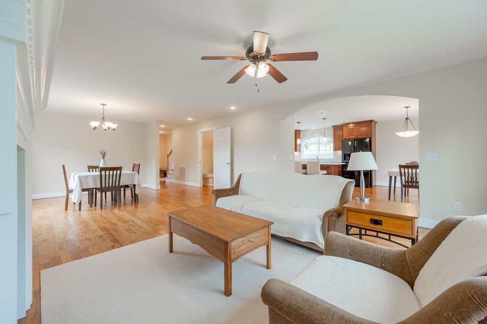 35 Meadow Drive, photo 29 of 40