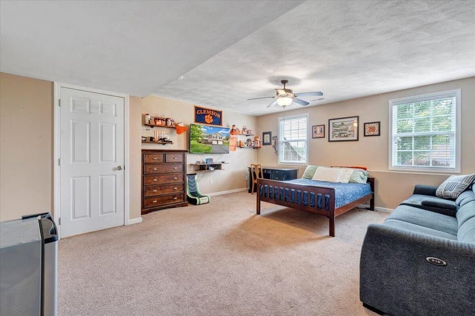 590 Keystone Drive, photo 29 of 37