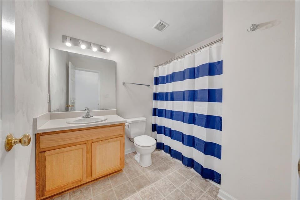 100 Wistaria Drive, photo 23 of 36