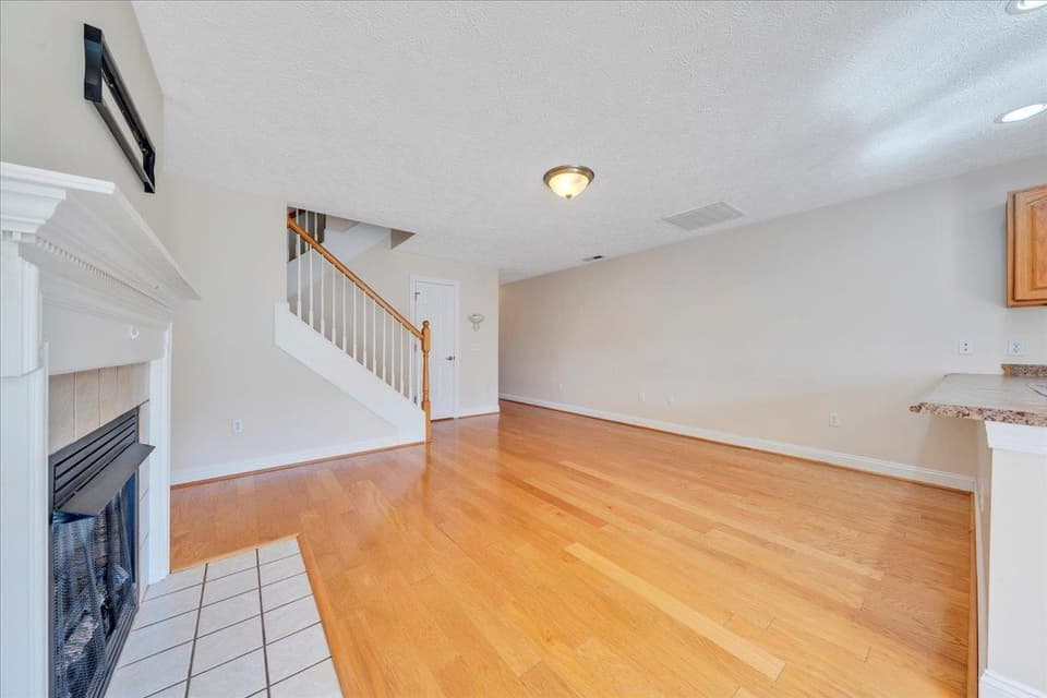 185 Huff Heritage Lane, photo 5 of 40