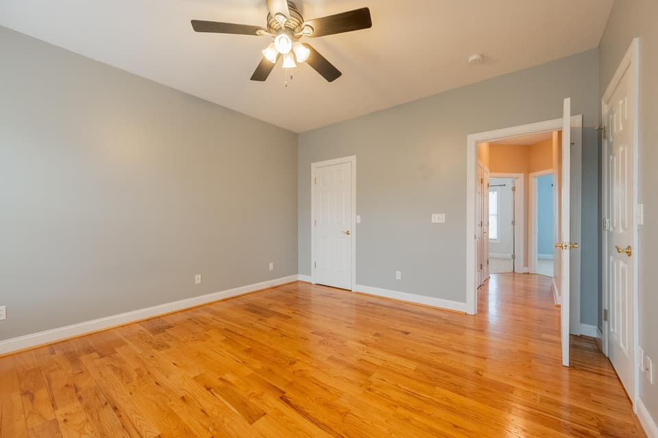 305 Meadow Drive, photo 30 of 40