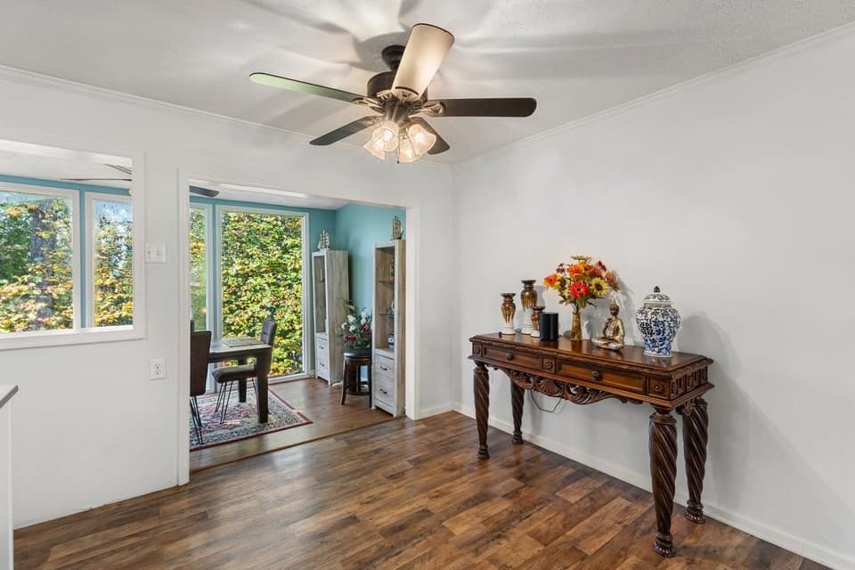 660 Black Bear Run Road, photo 7 of 40