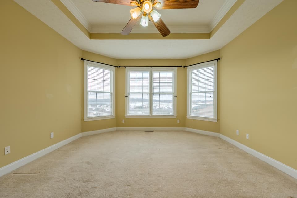 1125 Falcon Run, photo 35 of 40