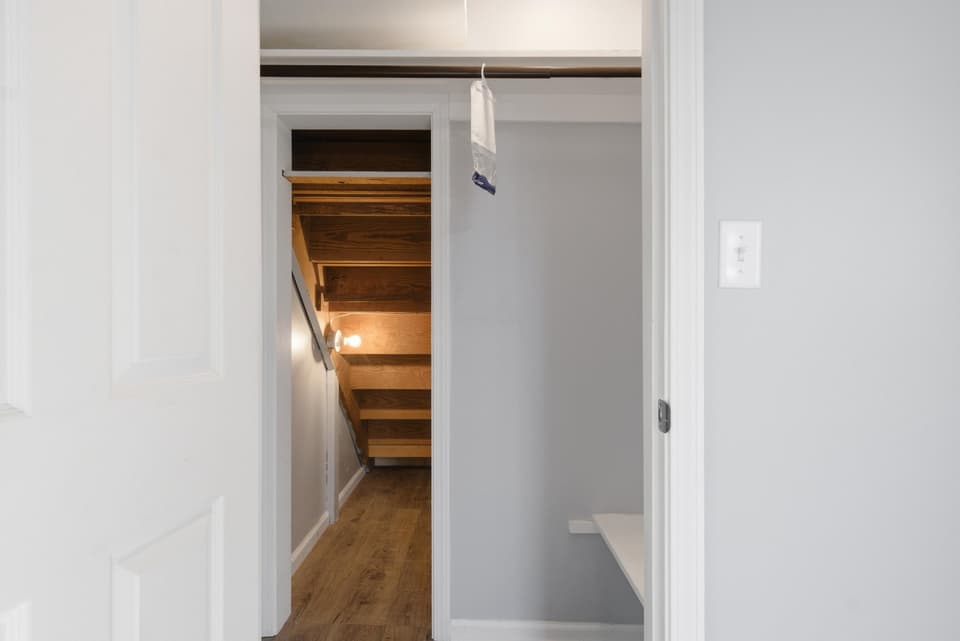 1050 Harless Street NE, photo 20 of 31
