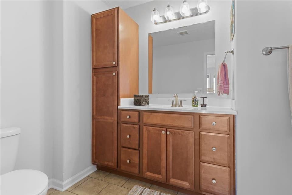 2150 Giles Drive, photo 28 of 37