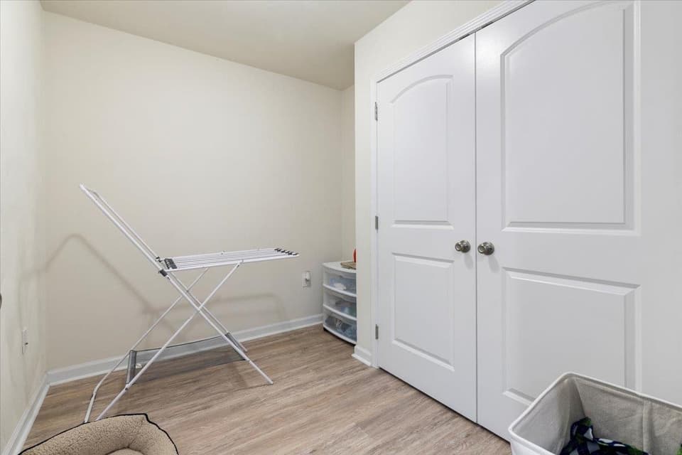 1140 Crosscreek Drive, photo 25 of 40