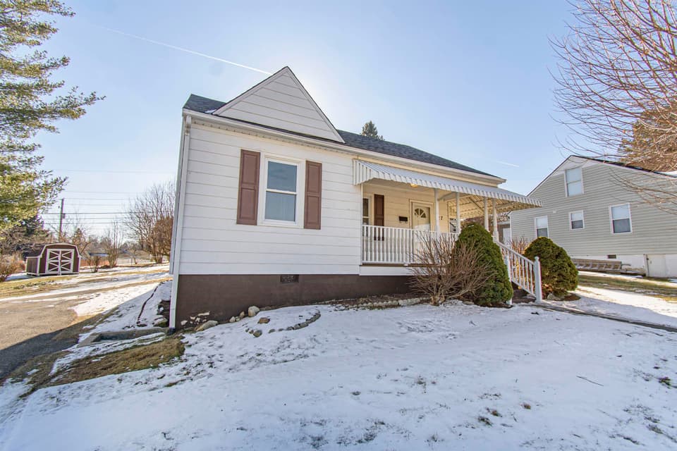 27 Lee Hy Court, photo 3 of 40